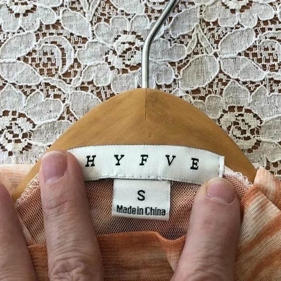 HYFVE Long Sleeve Sheer Turtleneck. Peach & White Marbleized Print Size S - Picture 9 of 10